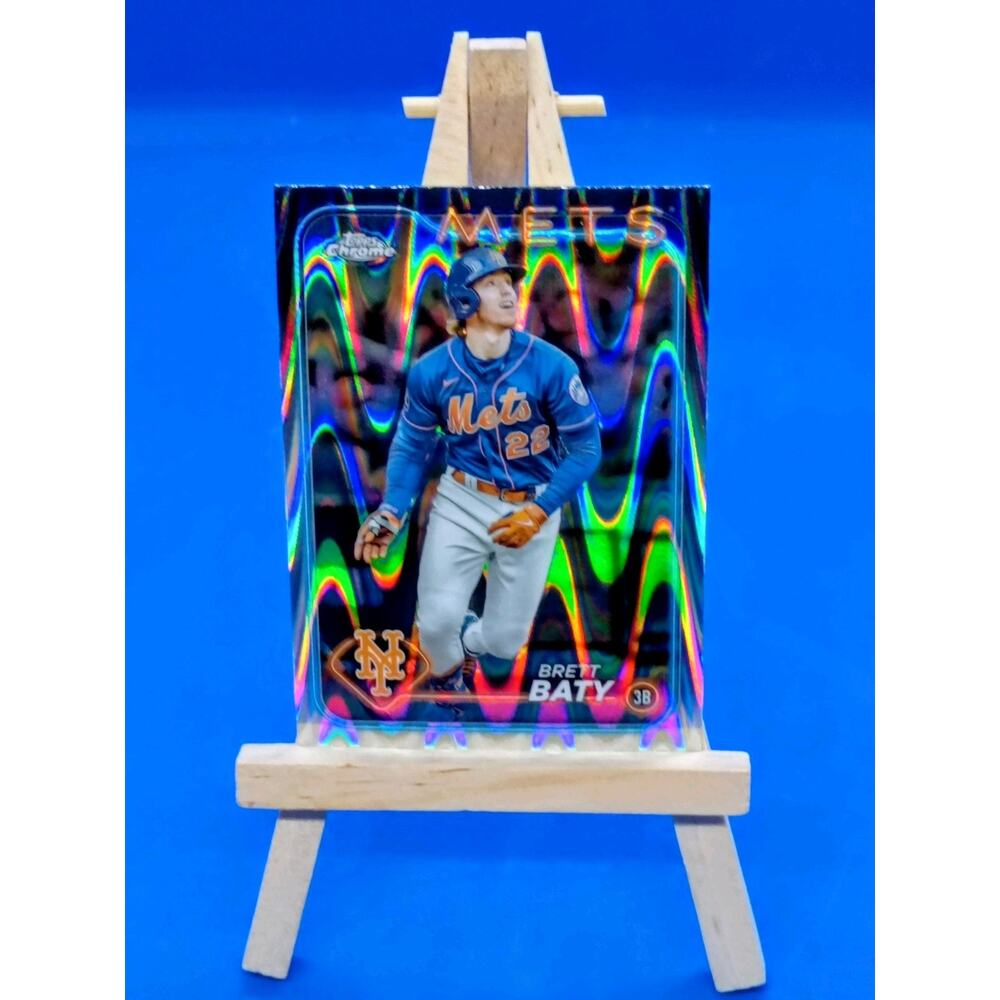 2025 Topps Chrome Brett Baty Ray Wave #17 New York Mets